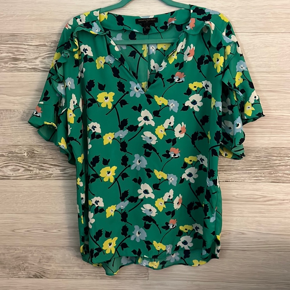 Banana Republic Blouse Floral Size Large